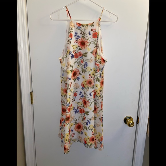 Forever 21 White Multicolor Flower Dress Size 0X - Picture 1 of 7